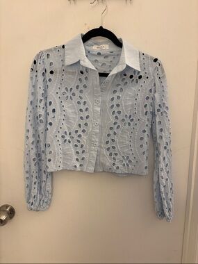Light Blue Eyelet Cropped Button-Front Blouse
